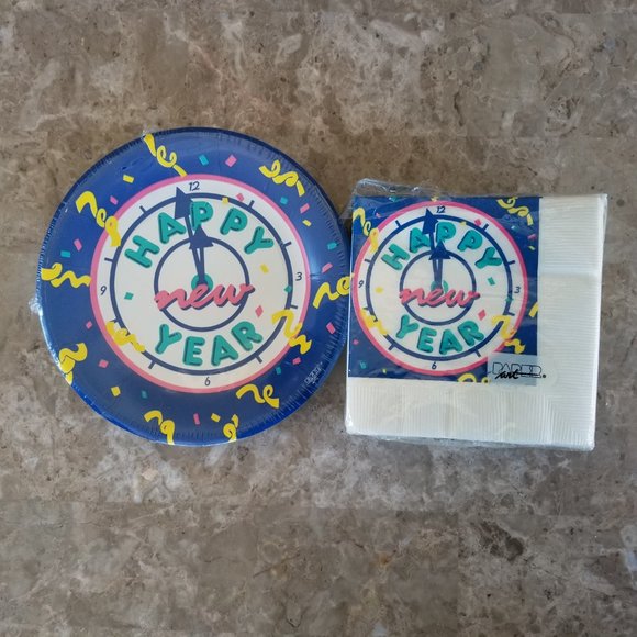 NEW Happy New Year 75 Plates and 150 Napkins - Picture 5 of 7